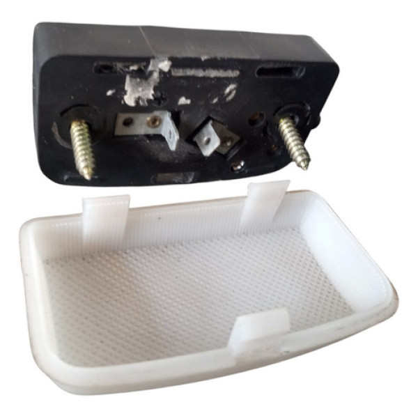 Luz Teto Cortesia Com Parafuso Fiat Uno Fiorino 2003