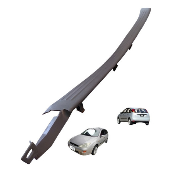 Soleira Porta Traseira Direita Ford Focus Hatch 2001 A 2008