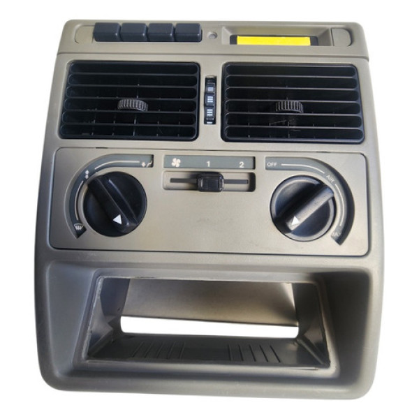 Moldura Painel Com Botões Ventilaçao Fake Fiat Fiorino 2006