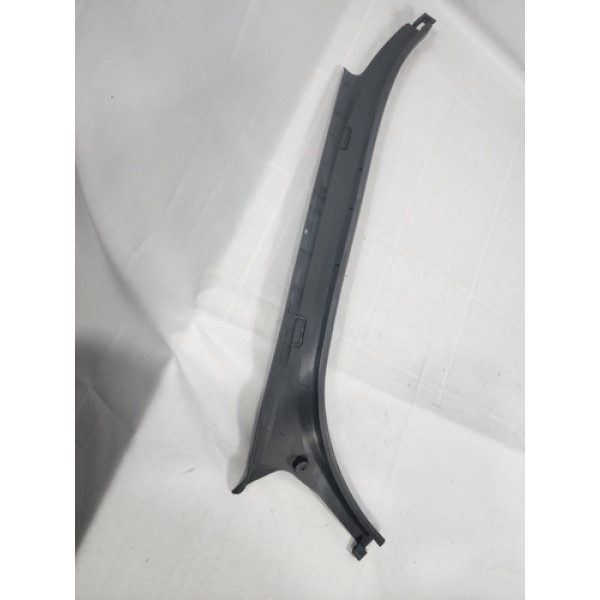 Acabamento Coluna Parabrisa Lado Esquerdo Renault Clio 1999