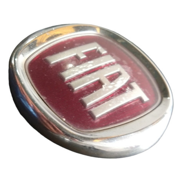 Emblema Dianteiro Adventure Fiat Idea Uno 2011 A 2016 Vermelho