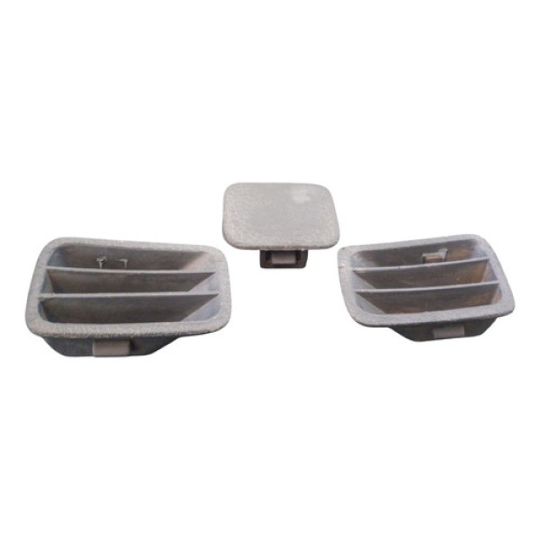 Tela Grade Saída Ar Superior Le Ld Central Uno Fiorino 2006