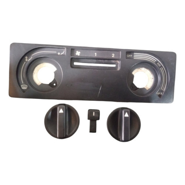 Moldura Botão Ventilação Sem Ar Condicionado Fiorino 2003 Preto