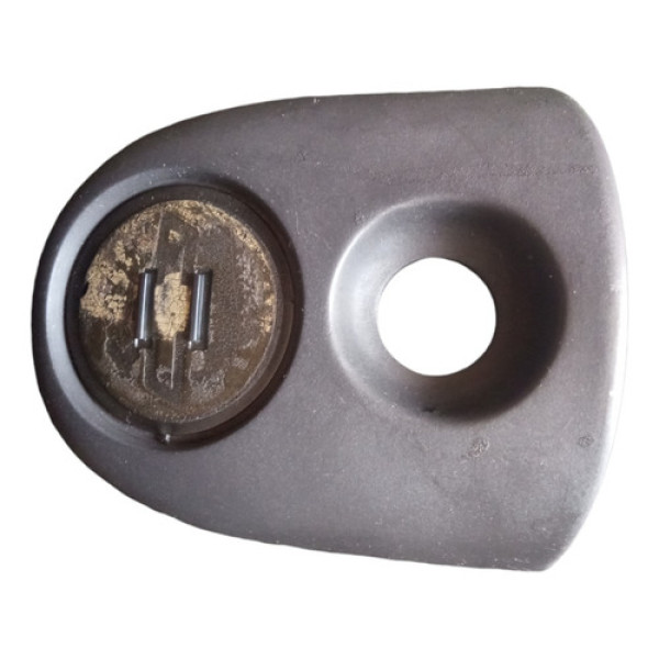 Moldura Puxador Tampa Traseira Gm Corsa Wind 2p 1994 A 1996 Preto Traseira