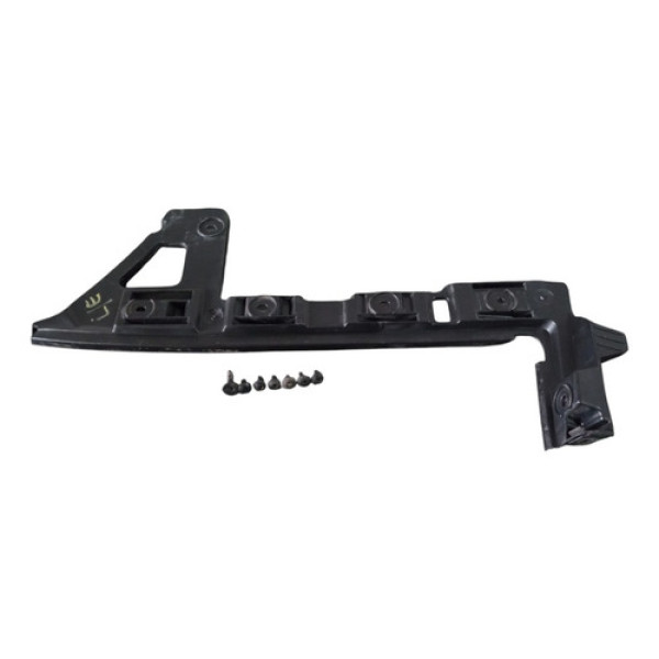 Guia Parachoque Traseiro Esquerdo Com Parafuso Passat Var B6